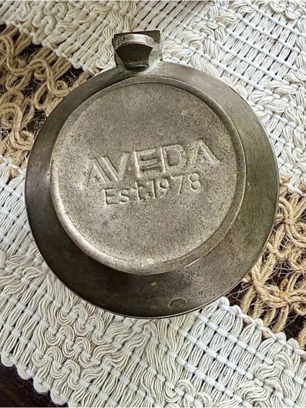 Vintage 1978 Aveda metal hinged container